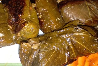 Thumbnail for Ali ste že poskusili sarme v listih vinske trte? Mediteranska klasika s slovenskim pridihom 🍇🥩